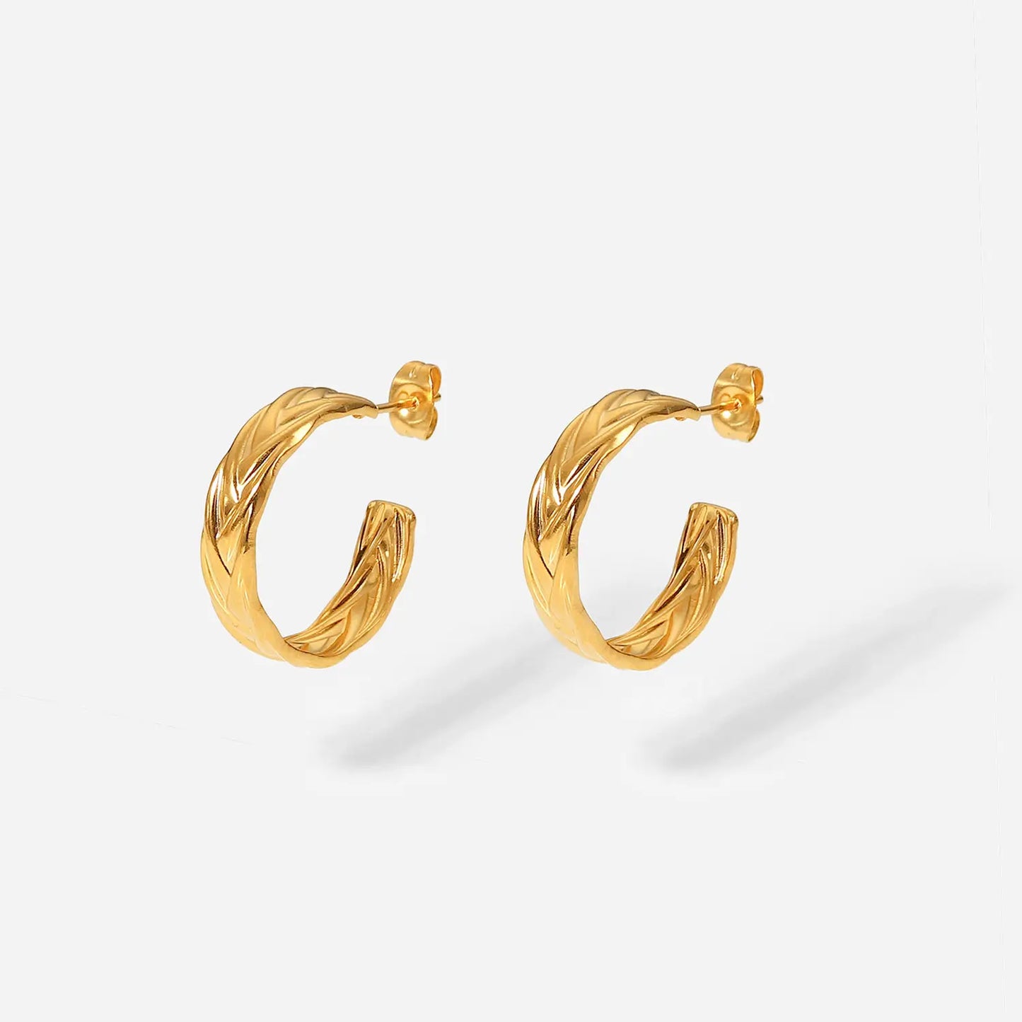 Detailed C-shaped Earrings
