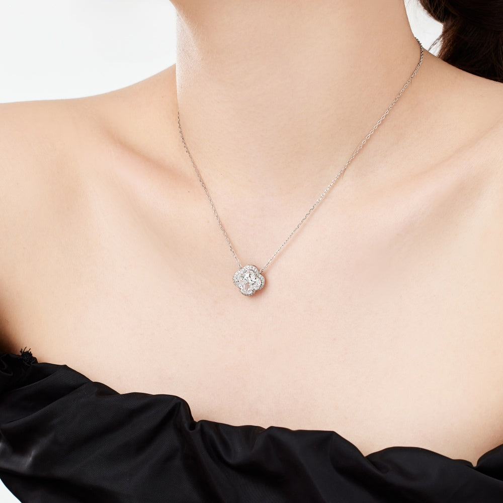 Statement Clover Necklace